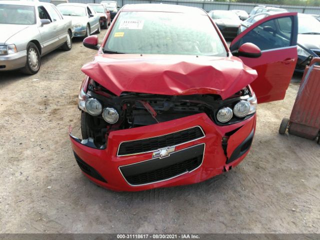 Photo 5 VIN: 1G1JC5SH6D4202036 - CHEVROLET SONIC 