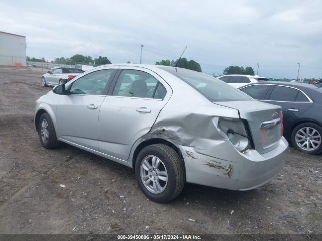 Photo 2 VIN: 1G1JC5SH6D4208080 - CHEVROLET SONIC 