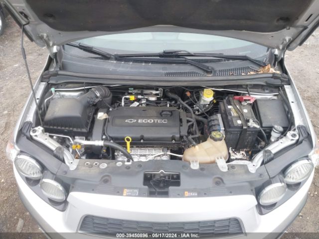 Photo 9 VIN: 1G1JC5SH6D4208080 - CHEVROLET SONIC 