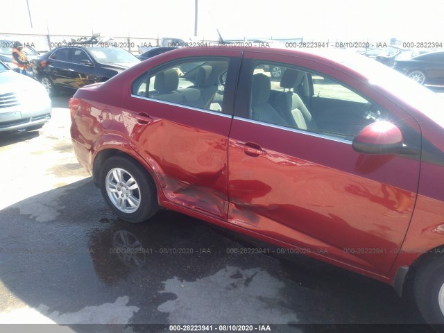 Photo 5 VIN: 1G1JC5SH6D4228006 - CHEVROLET SONIC 