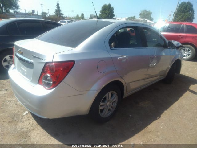 Photo 3 VIN: 1G1JC5SH6E4105856 - CHEVROLET SONIC 