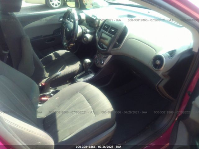 Photo 4 VIN: 1G1JC5SH6E4109986 - CHEVROLET SONIC 