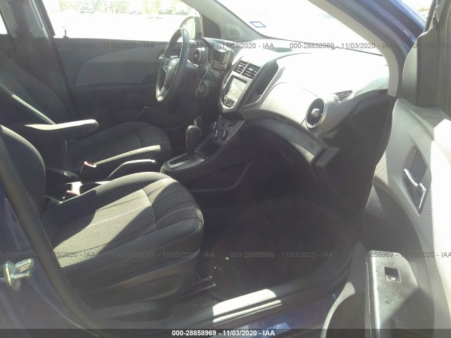 Photo 4 VIN: 1G1JC5SH6E4214902 - CHEVROLET SONIC 