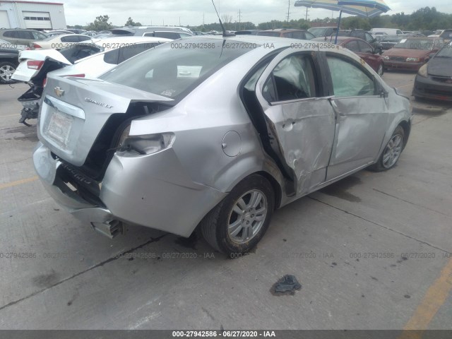 Photo 3 VIN: 1G1JC5SH6E4218870 - CHEVROLET SONIC 