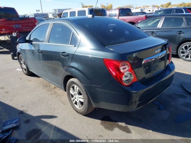 Photo 2 VIN: 1G1JC5SH6F4121069 - CHEVROLET SONIC 