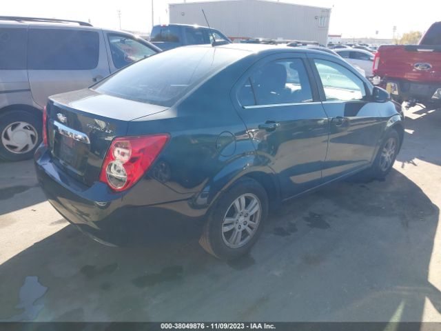 Photo 3 VIN: 1G1JC5SH6F4121069 - CHEVROLET SONIC 