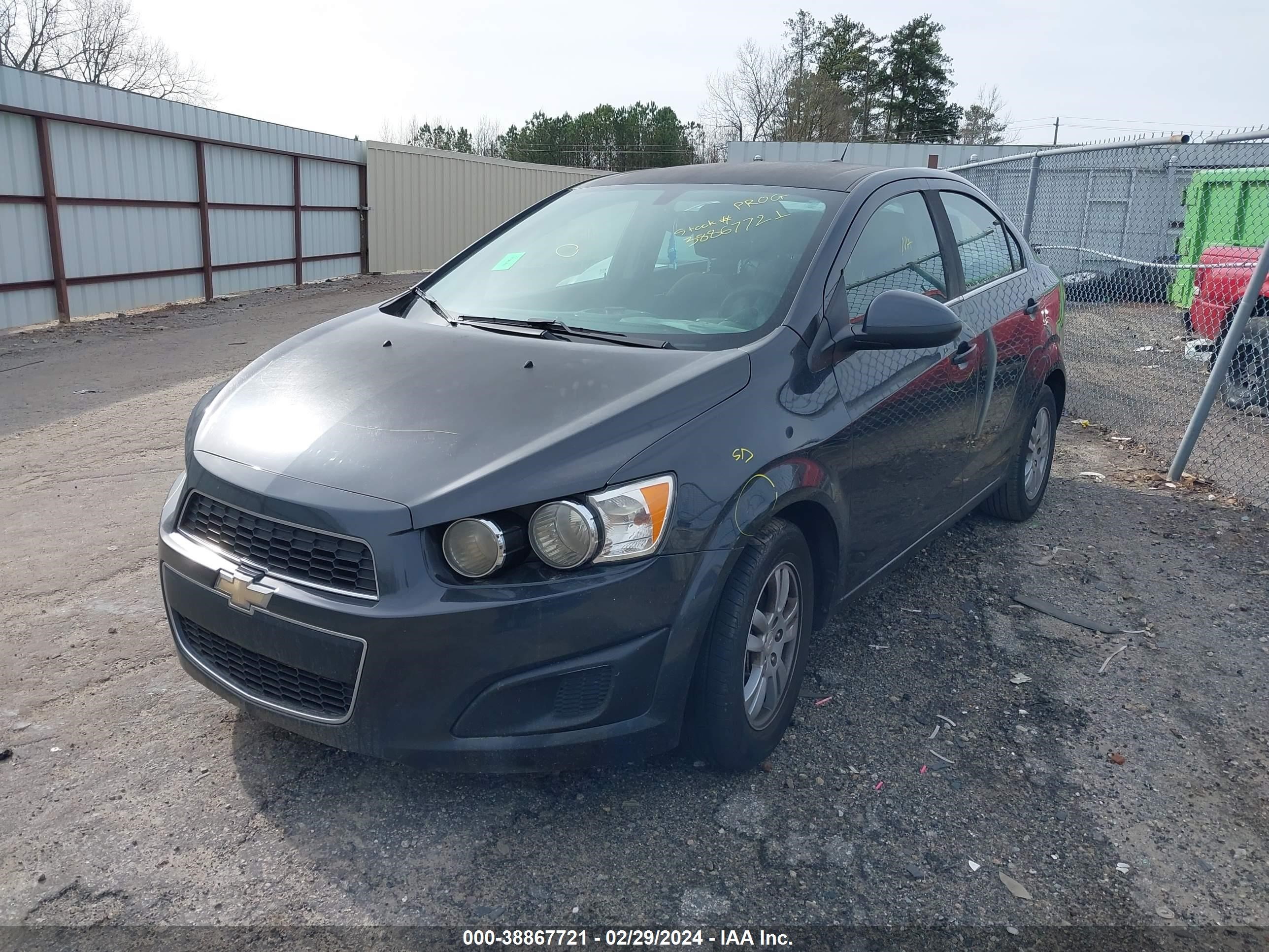 Photo 1 VIN: 1G1JC5SH6F4129110 - CHEVROLET SONIC 