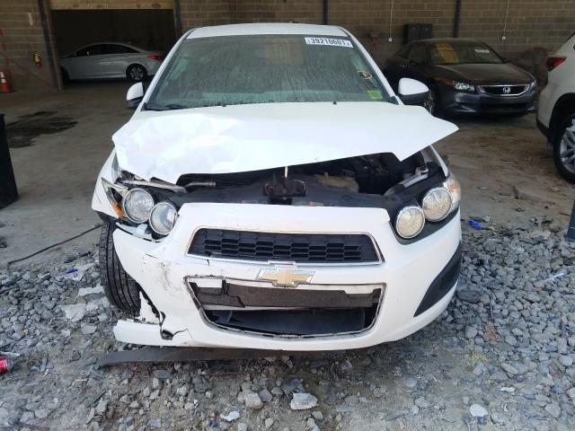 Photo 8 VIN: 1G1JC5SH6F4149499 - CHEVROLET SONIC 