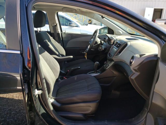 Photo 4 VIN: 1G1JC5SH6F4177657 - CHEVROLET SONIC LT 