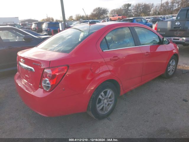 Photo 3 VIN: 1G1JC5SH6F4200807 - CHEVROLET SONIC 