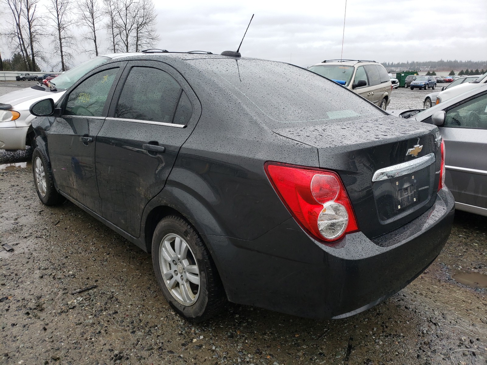 Photo 2 VIN: 1G1JC5SH6F4204145 - CHEVROLET SONIC LT 