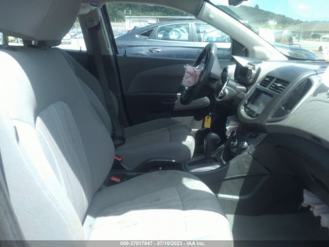 Photo 4 VIN: 1G1JC5SH6G4147205 - CHEVROLET SONIC 