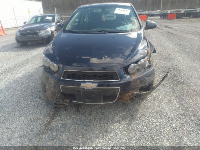 Photo 5 VIN: 1G1JC5SH6G4171777 - CHEVROLET SONIC 