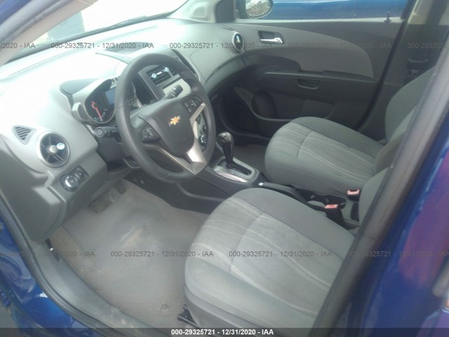 Photo 4 VIN: 1G1JC5SH7D4177972 - CHEVROLET SONIC 