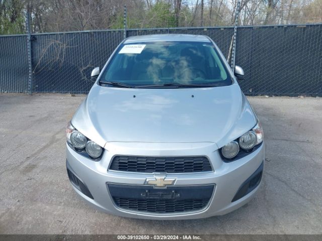 Photo 5 VIN: 1G1JC5SH7E4144018 - CHEVROLET SONIC 