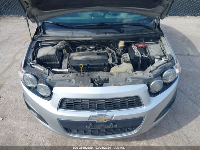 Photo 9 VIN: 1G1JC5SH7E4144018 - CHEVROLET SONIC 