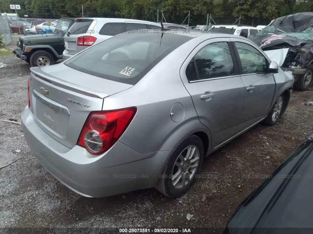 Photo 3 VIN: 1G1JC5SH7E4144021 - CHEVROLET SONIC 