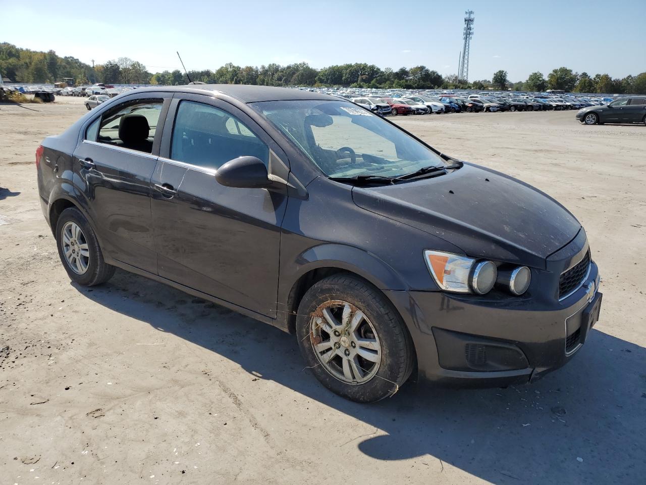 Photo 3 VIN: 1G1JC5SH7F4104619 - CHEVROLET SONIC 