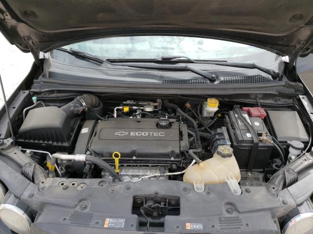 Photo 6 VIN: 1G1JC5SH7F4142464 - CHEVROLET SONIC LT 