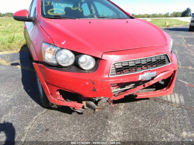 Photo 5 VIN: 1G1JC5SH8C4106682 - CHEVROLET SONIC 