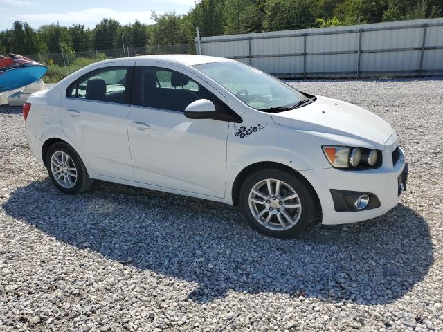 Photo 3 VIN: 1G1JC5SH8C4140363 - CHEVROLET SONIC LT 