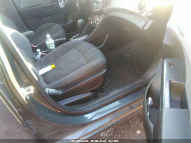 Photo 4 VIN: 1G1JC5SH8C4168258 - CHEVROLET SONIC 