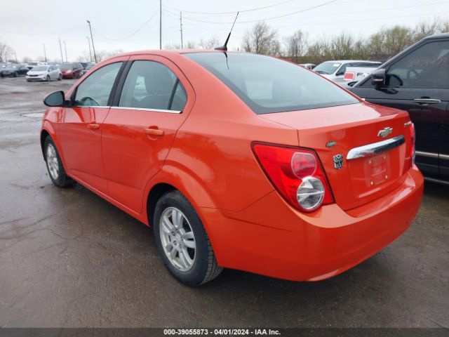 Photo 2 VIN: 1G1JC5SH8C4174173 - CHEVROLET SONIC 