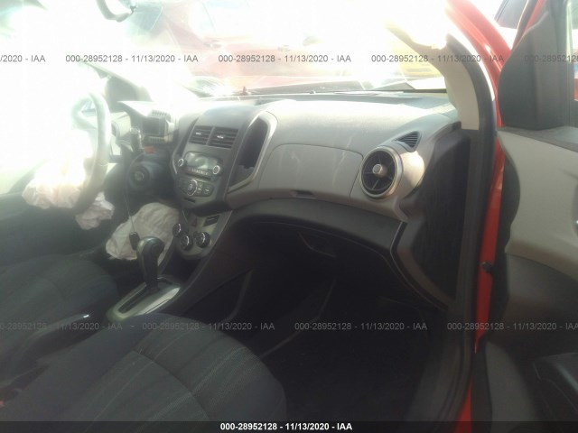 Photo 4 VIN: 1G1JC5SH8C4175128 - CHEVROLET SONIC 