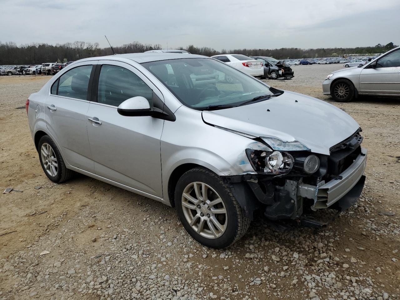 Photo 3 VIN: 1G1JC5SH8C4192186 - CHEVROLET SONIC 