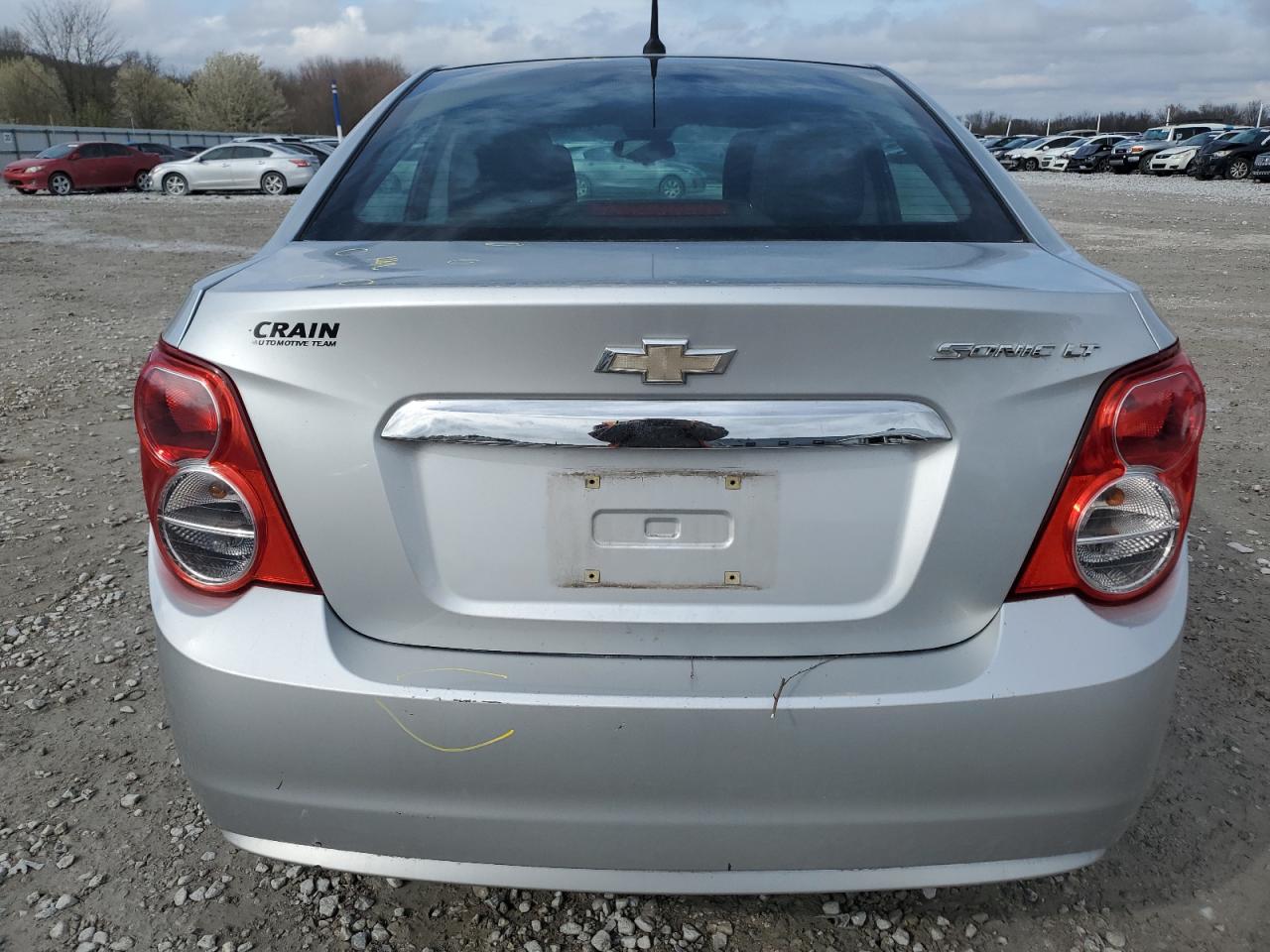 Photo 5 VIN: 1G1JC5SH8D4116453 - CHEVROLET SONIC 