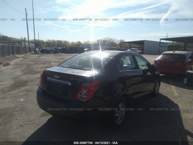 Photo 3 VIN: 1G1JC5SH8D4240786 - CHEVROLET SONIC 