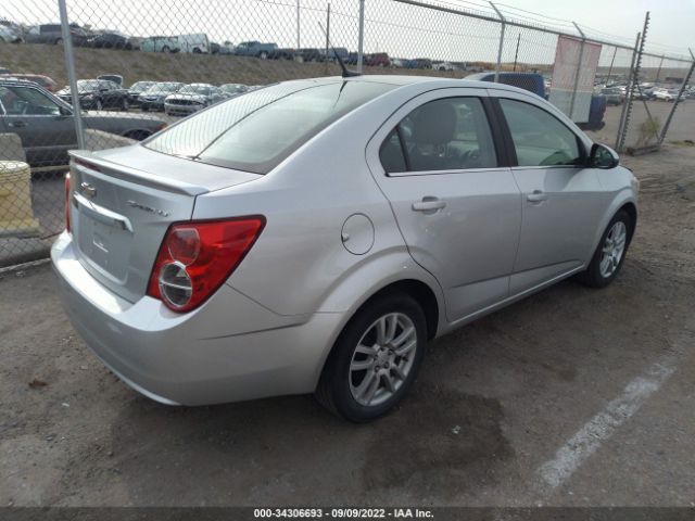 Photo 3 VIN: 1G1JC5SH8E4123503 - CHEVROLET SONIC 