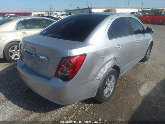 Photo 3 VIN: 1G1JC5SH8E4135148 - CHEVROLET SONIC 