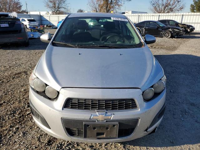 Photo 4 VIN: 1G1JC5SH8E4199609 - CHEVROLET SONIC LT 