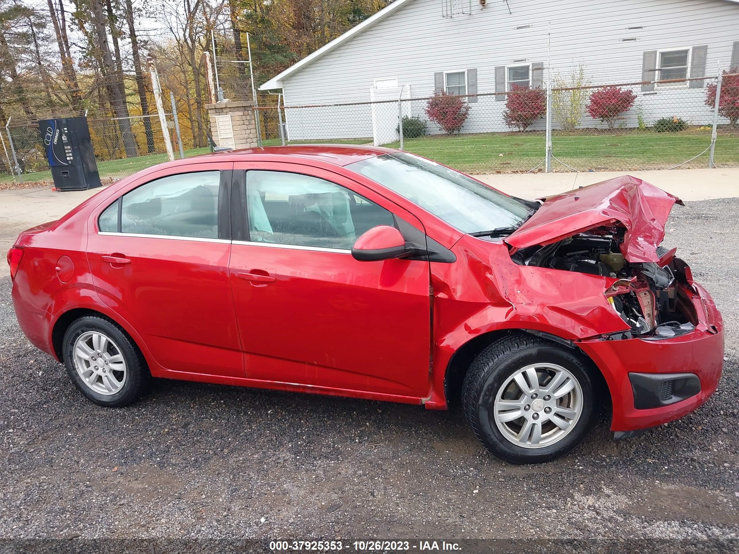 Photo 12 VIN: 1G1JC5SH8E4224931 - CHEVROLET SONIC 