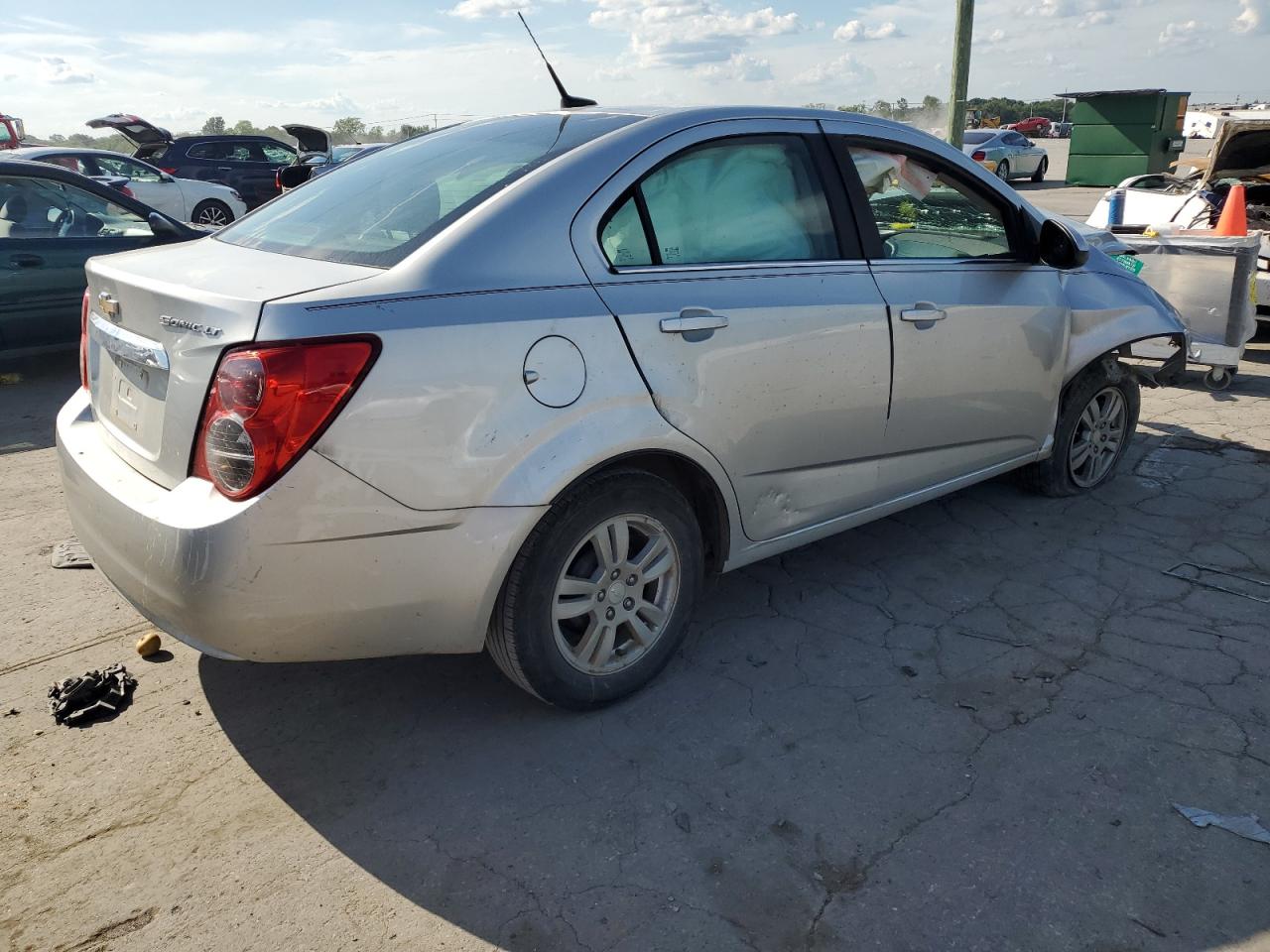 Photo 2 VIN: 1G1JC5SH8E4227733 - CHEVROLET SONIC 