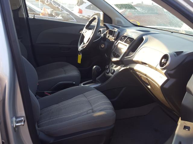 Photo 4 VIN: 1G1JC5SH8F4136494 - CHEVROLET SONIC LT 