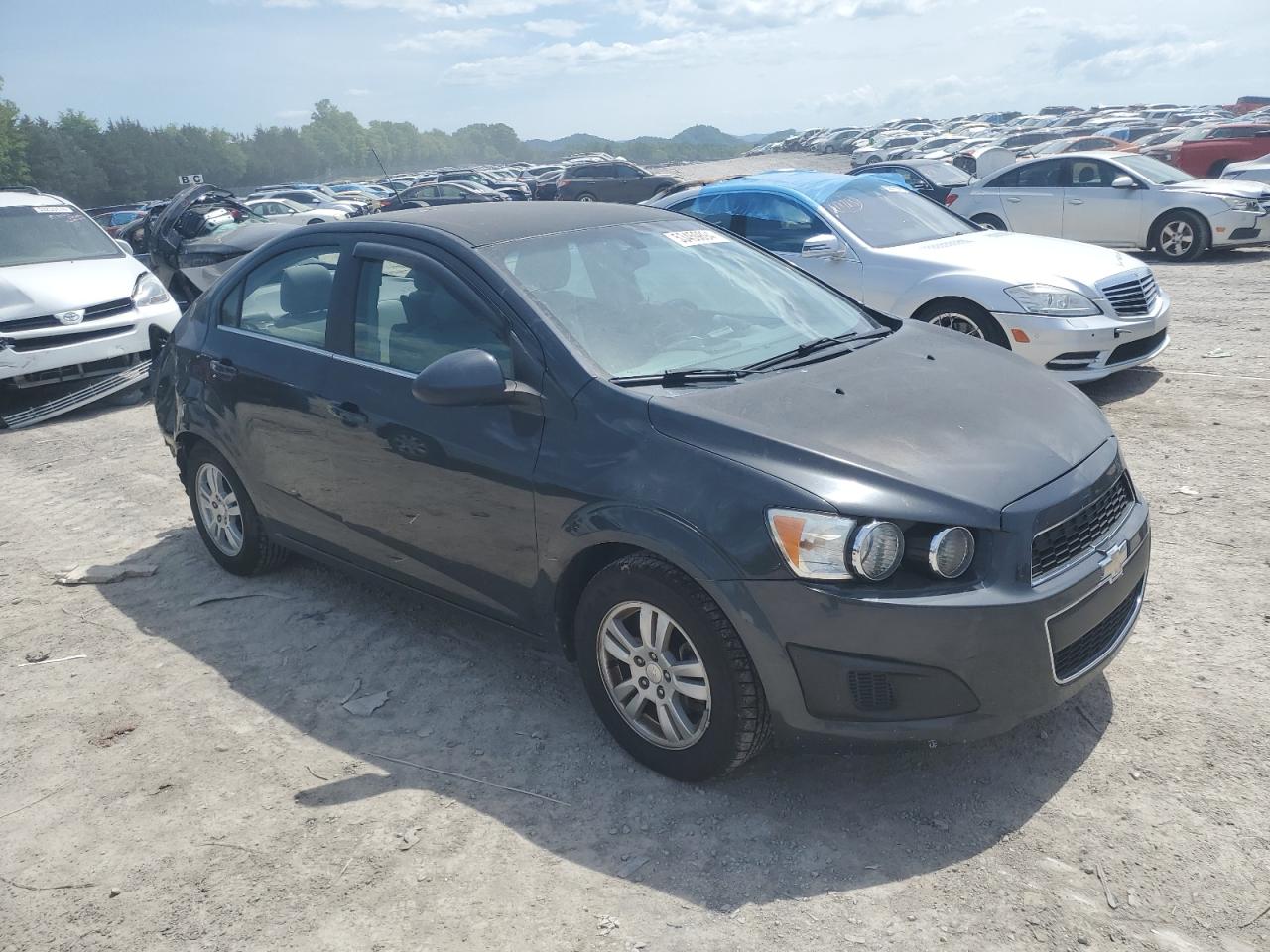 Photo 3 VIN: 1G1JC5SH8F4145079 - CHEVROLET SONIC 