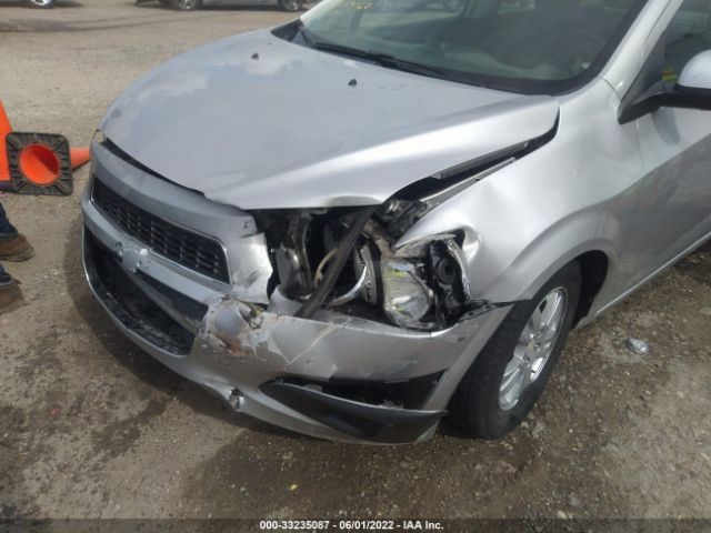 Photo 5 VIN: 1G1JC5SH8F4146748 - CHEVROLET SONIC 