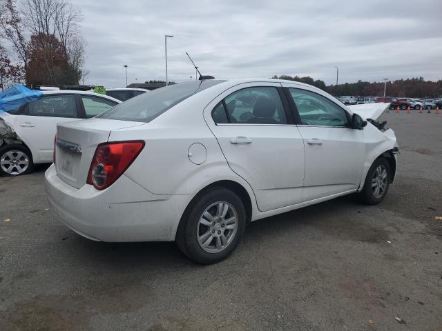 Photo 2 VIN: 1G1JC5SH8F4151190 - CHEVROLET SONIC LT 