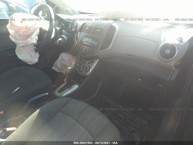 Photo 4 VIN: 1G1JC5SH8F4165347 - CHEVROLET SONIC 