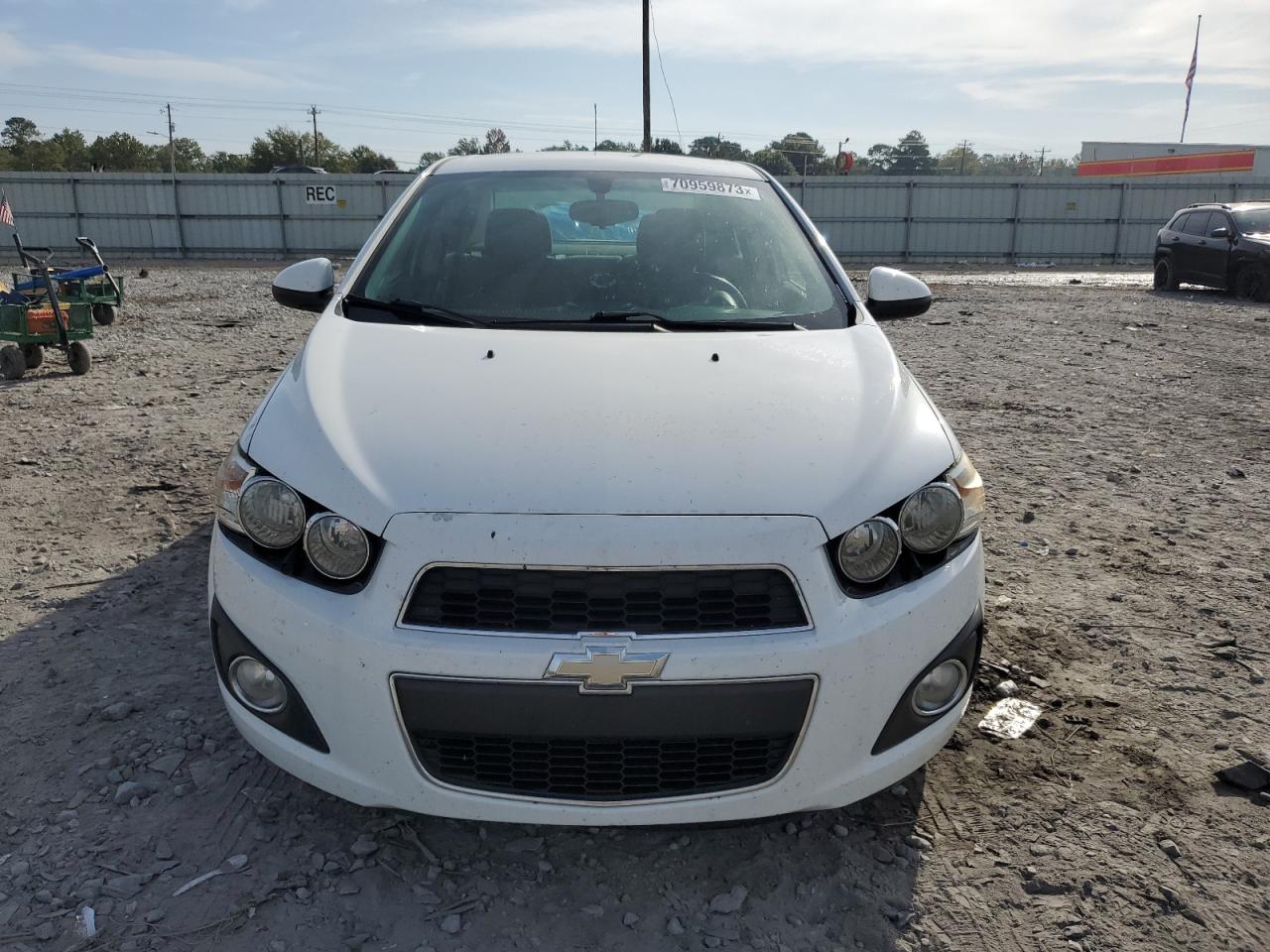 Photo 4 VIN: 1G1JC5SH8F4175912 - CHEVROLET SONIC 