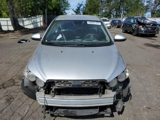 Photo 4 VIN: 1G1JC5SH9C4209349 - CHEVROLET SONIC LT 