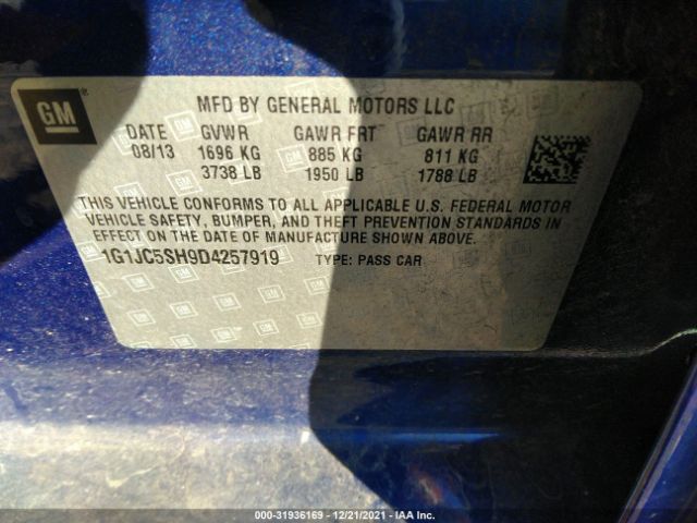 Photo 8 VIN: 1G1JC5SH9D4257919 - CHEVROLET SONIC 