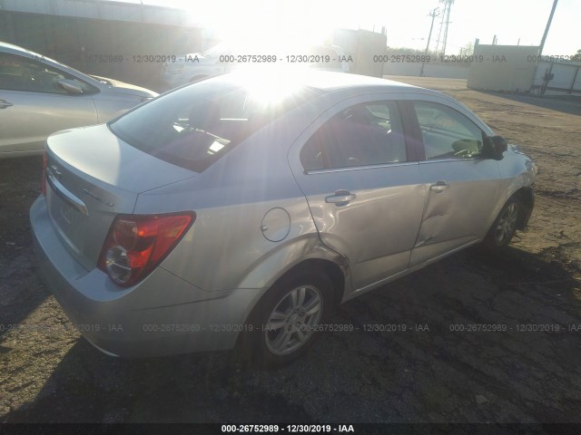 Photo 3 VIN: 1G1JC5SH9E4166988 - CHEVROLET SONIC 