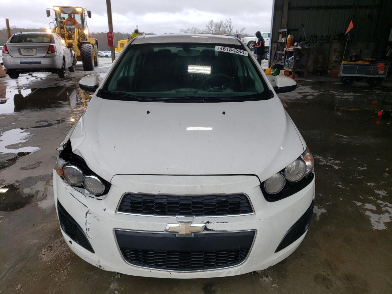 Photo 4 VIN: 1G1JC5SH9E4167915 - CHEVROLET SONIC 