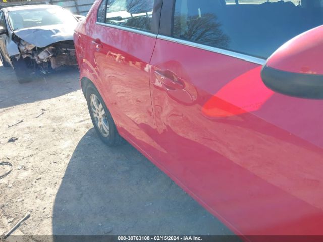 Photo 5 VIN: 1G1JC5SH9F4180066 - CHEVROLET SONIC 