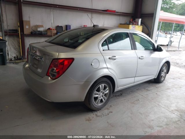 Photo 3 VIN: 1G1JC5SH9F4181086 - CHEVROLET SONIC 