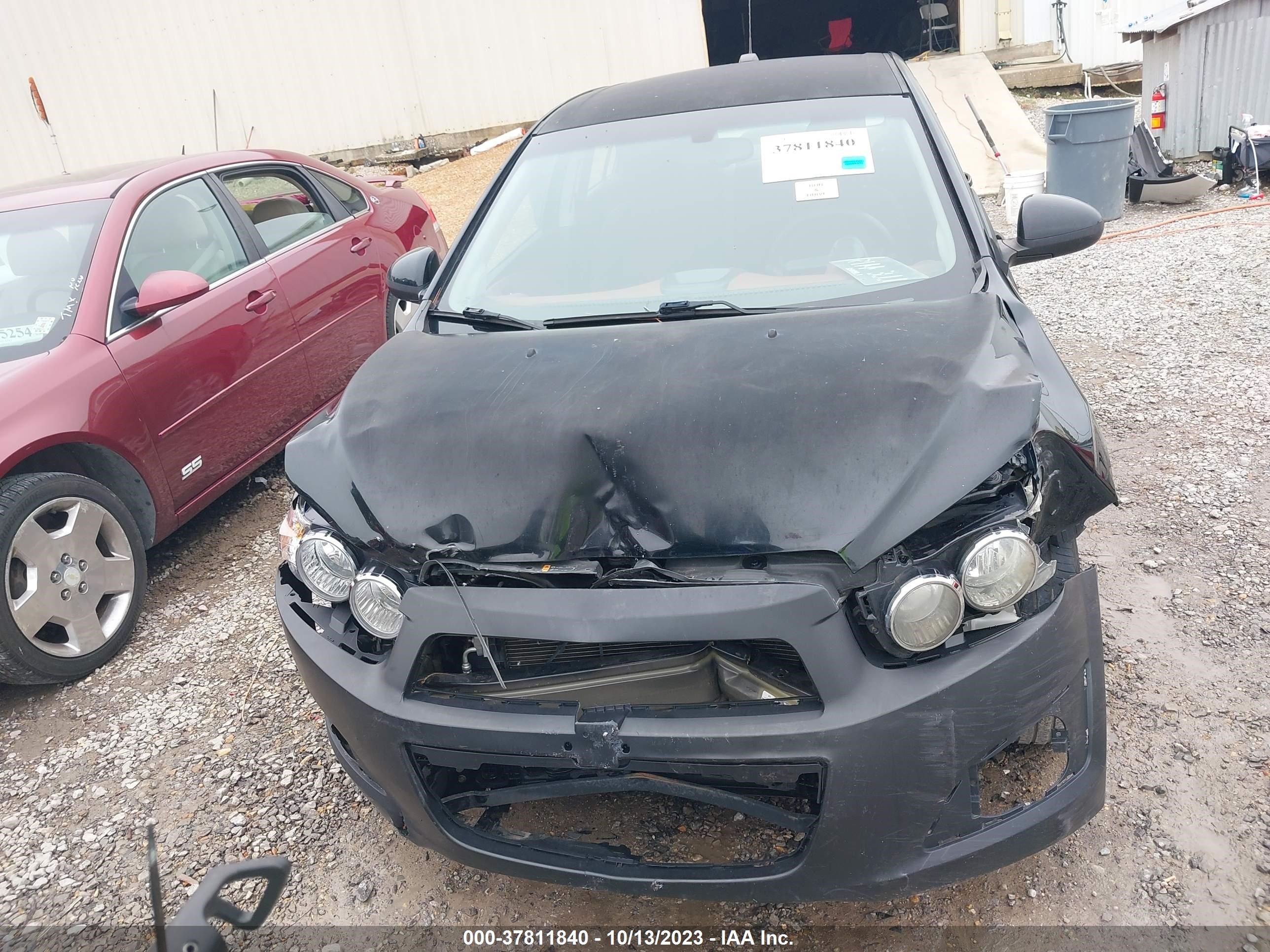 Photo 11 VIN: 1G1JC5SH9G4116935 - CHEVROLET SONIC 