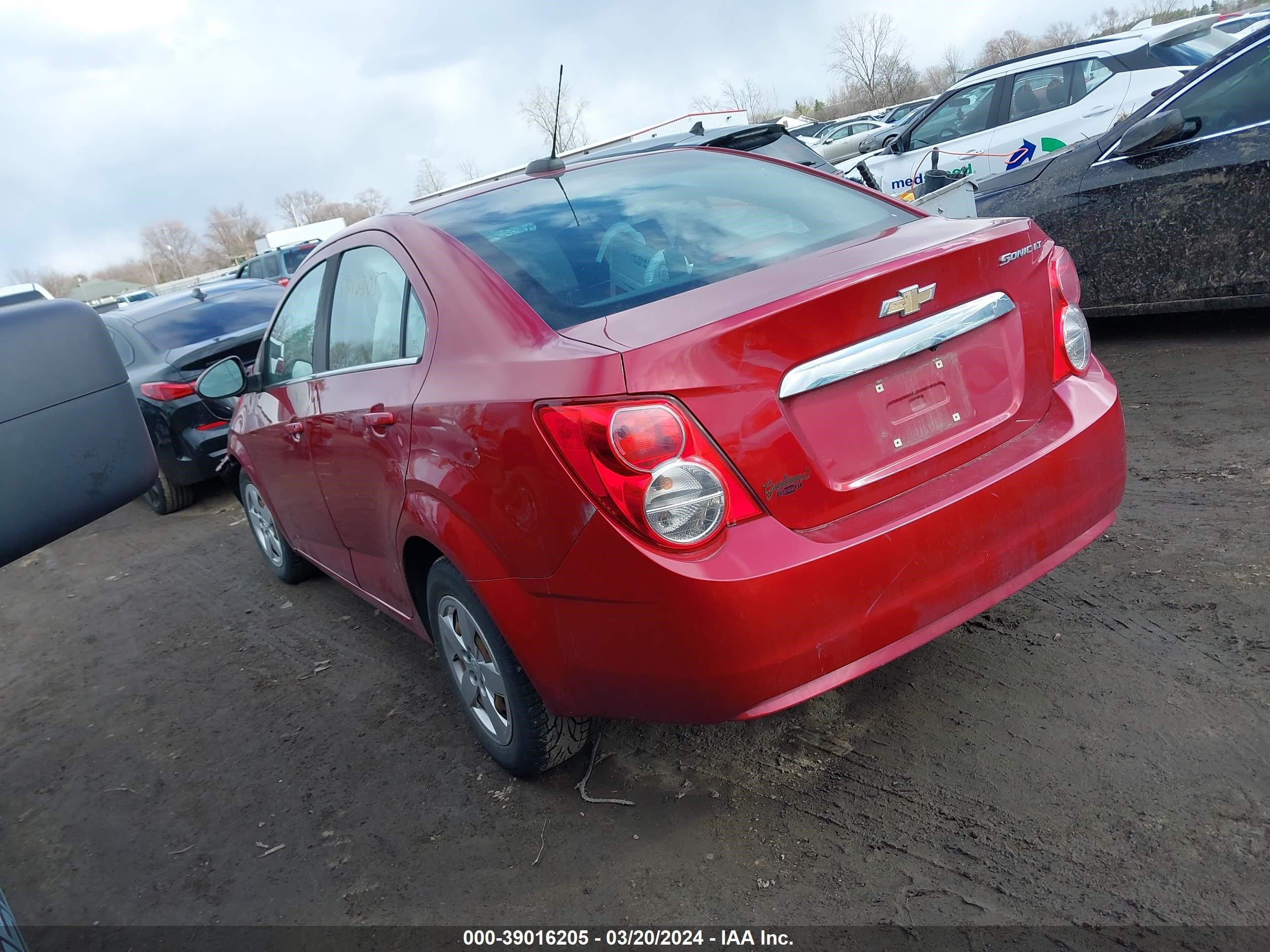 Photo 2 VIN: 1G1JC5SH9G4169067 - CHEVROLET SONIC 